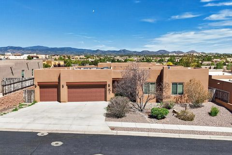 Photo of 7 Caballo Viejo, Santa Fe, NM 87508 (MLS # 202601706)