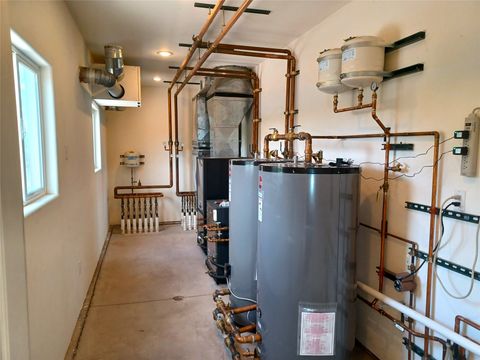 Tiny photo for 64 Coyote Trail, Santa Fe, NM 87508 (MLS # 202502736)