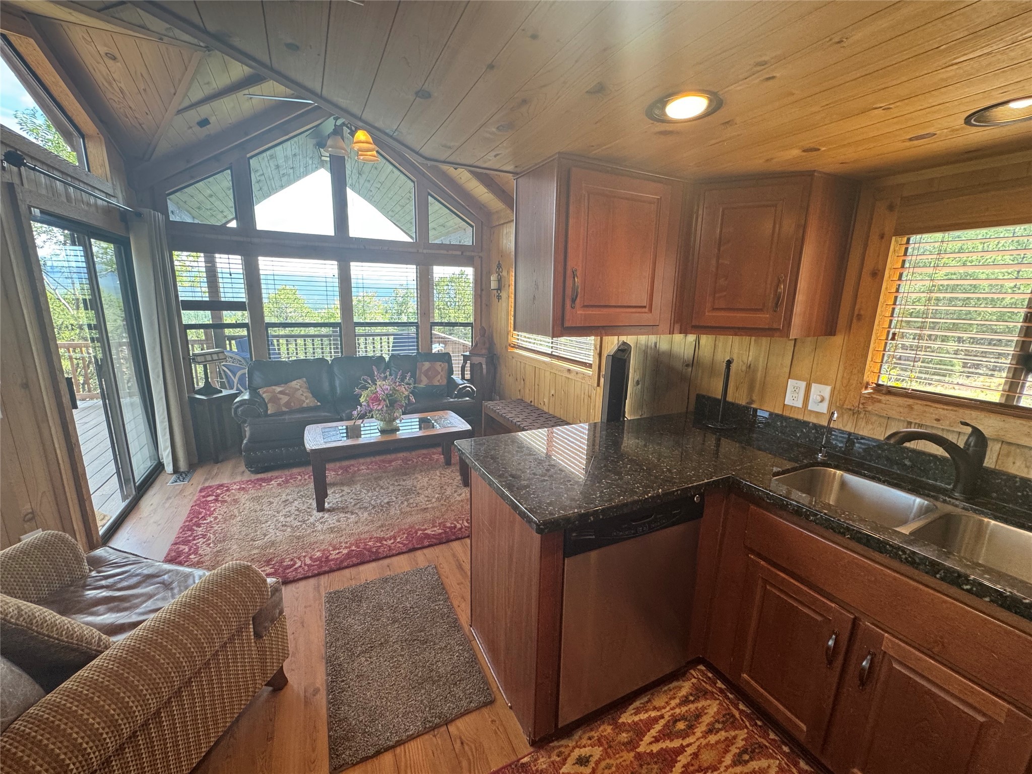 Glorieta, New Mexico 87535, United States, 1 Bedroom Bedrooms, ,1 BathroomBathrooms,Residential,Active,191616