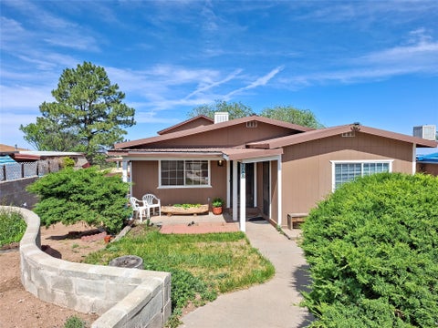 Homes For Sale - 2050 Calle Lorca<br/> Santa Fe, NM 87505
