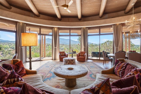Featured picture for the property 202500949