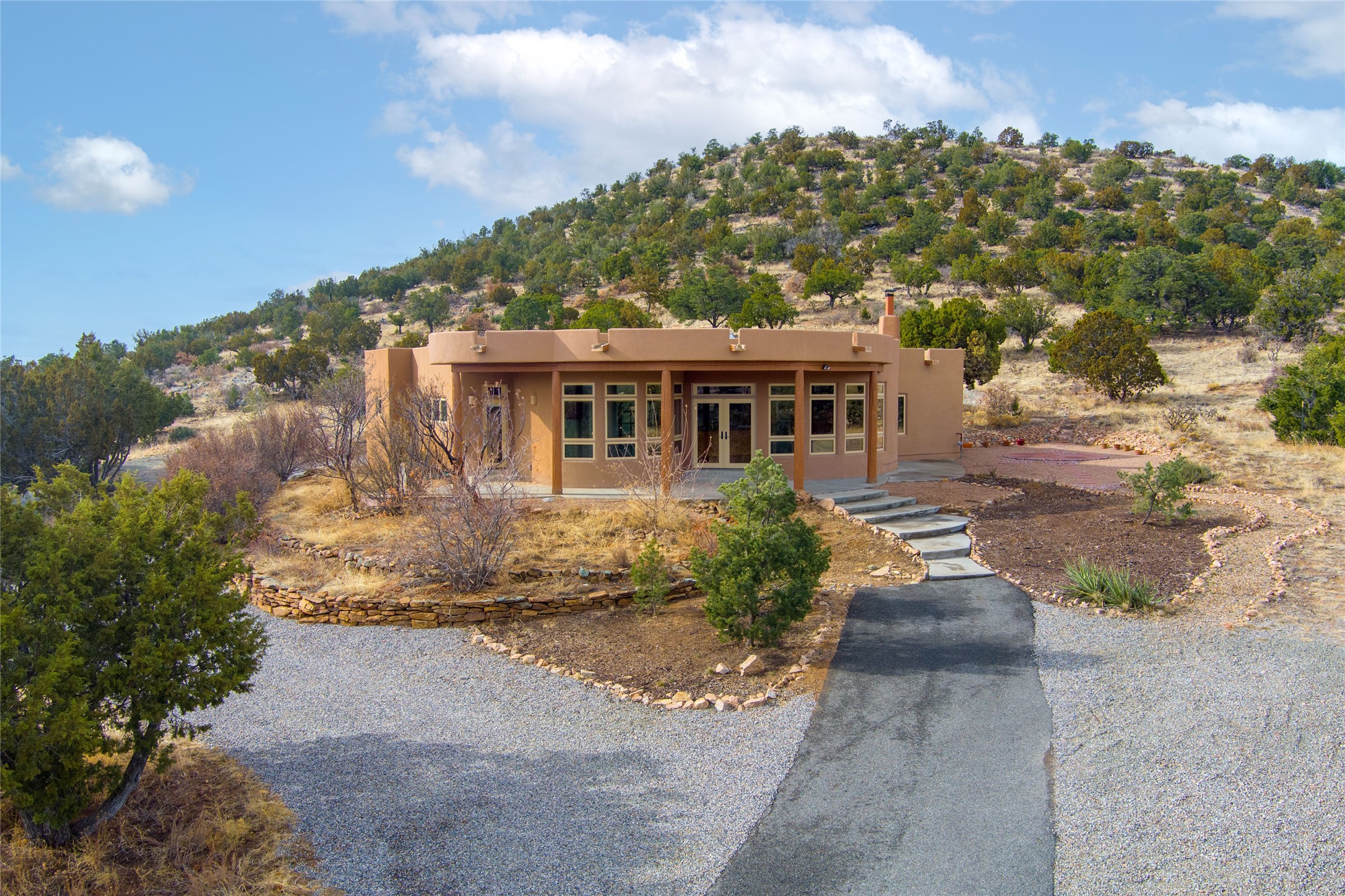 40 Camino Costadino, Santa Fe, New Mexico image 9