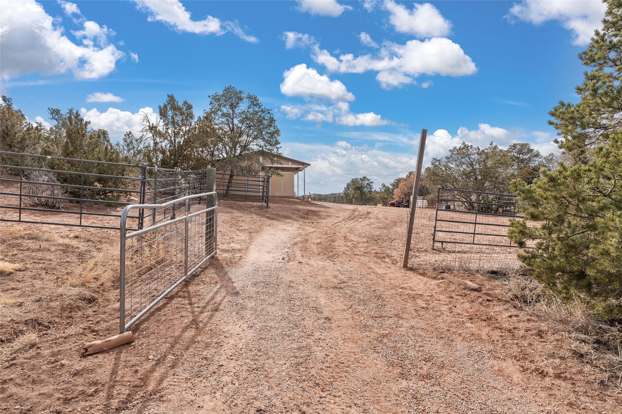 60 Ranchos Canoncito, Santa Fe, New Mexico image 48