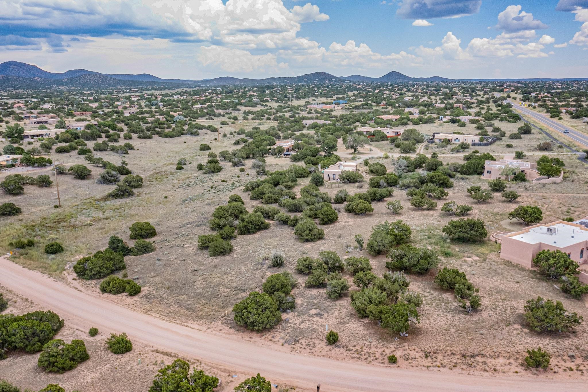 15 Dovela Road, Santa Fe, New Mexico image 10