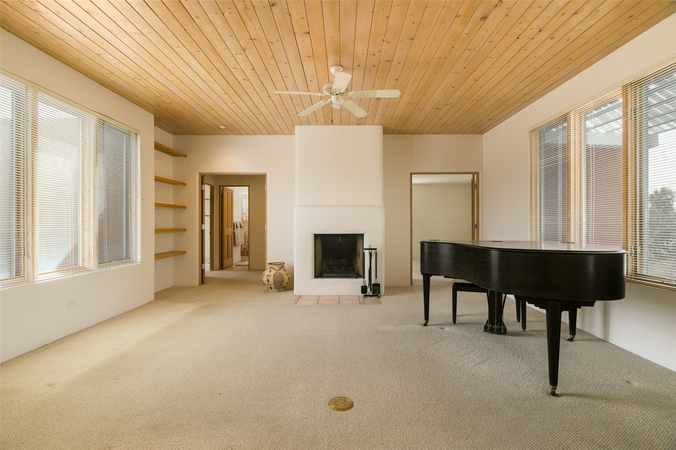 9 Tetilla Road, Santa Fe, New Mexico image 11