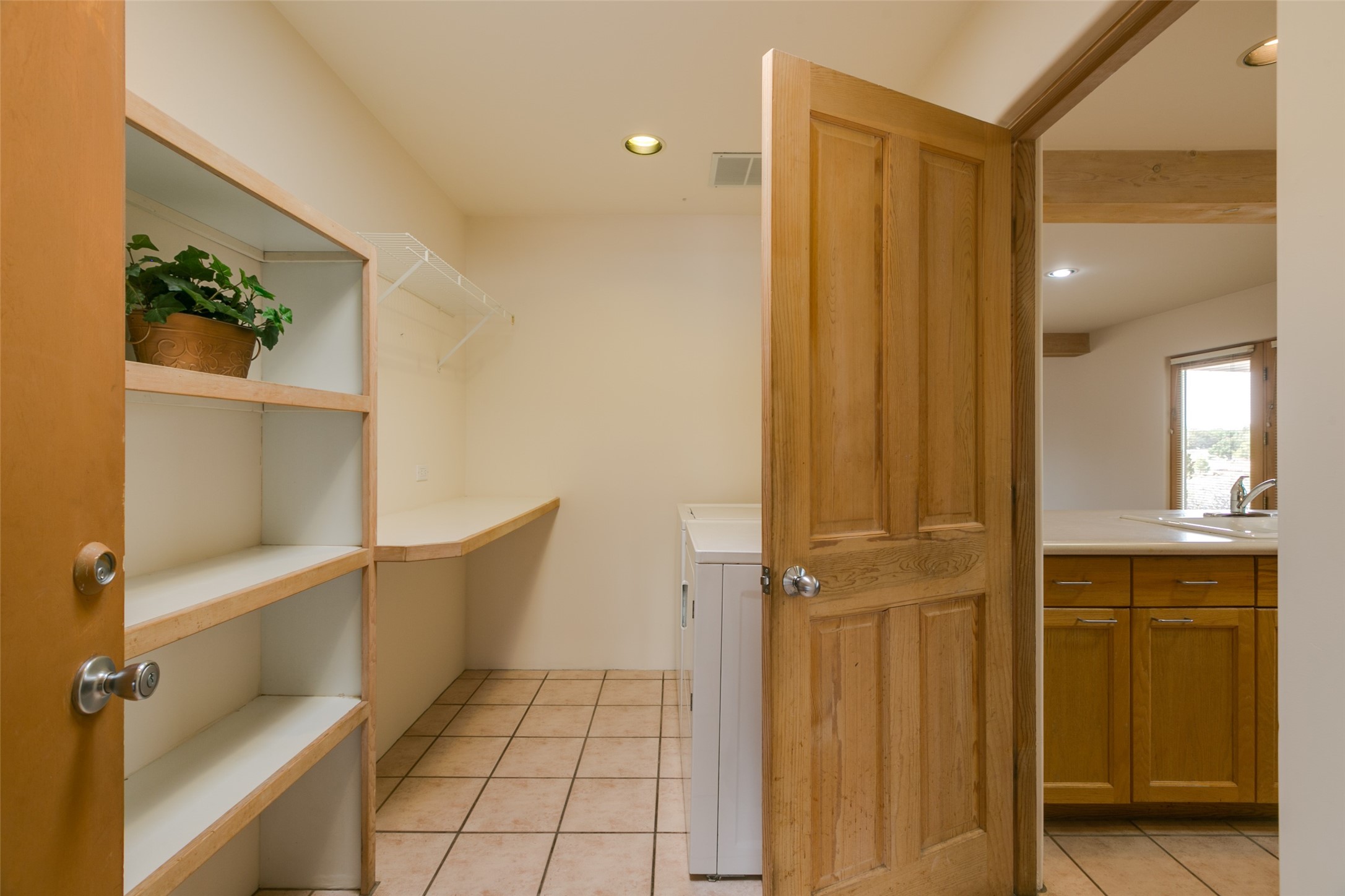 9 Tetilla Road, Santa Fe, New Mexico image 18