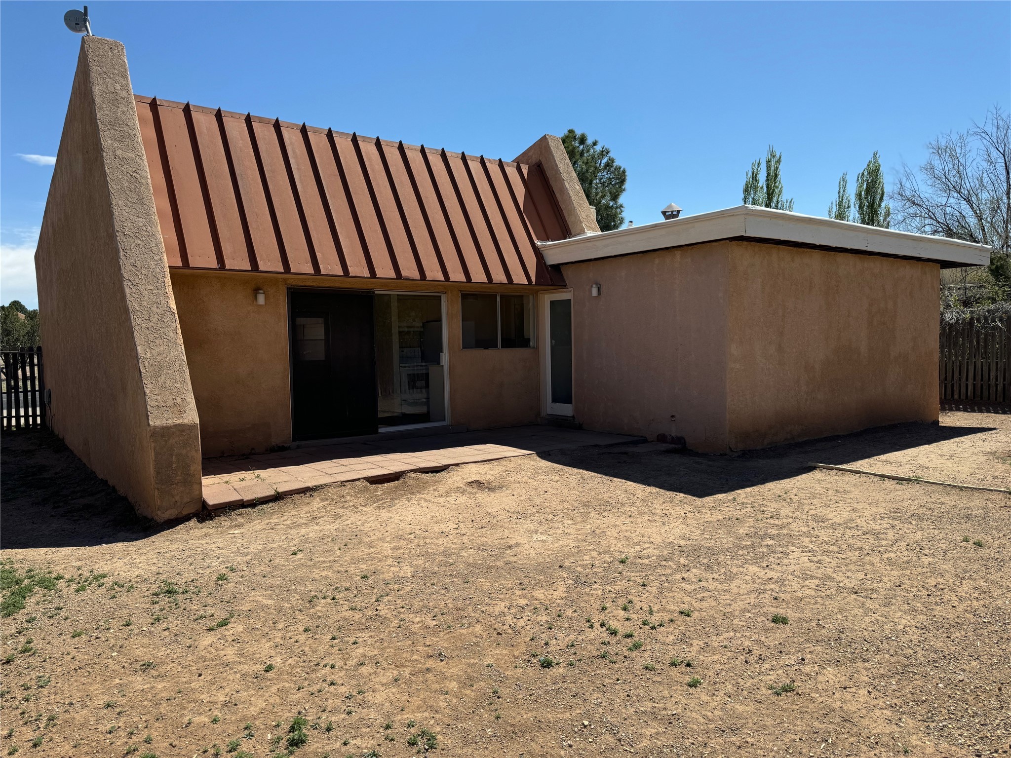 6520 Hoochaneetsa Blvd, Santa Fe, New Mexico image 2