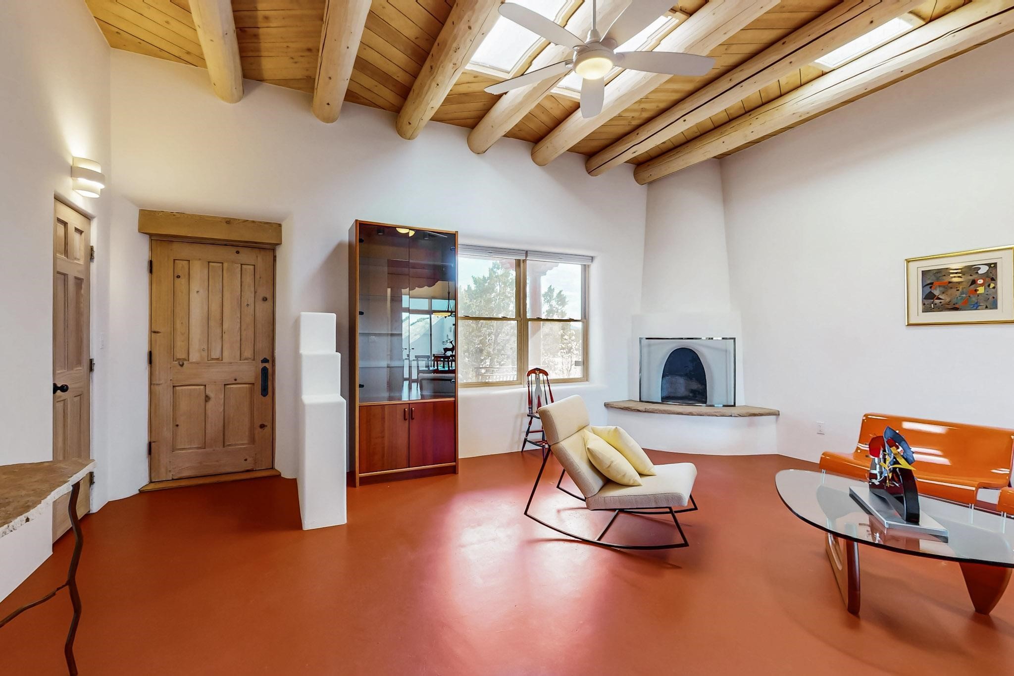 30 Domingo Road, Santa Fe, New Mexico image 3