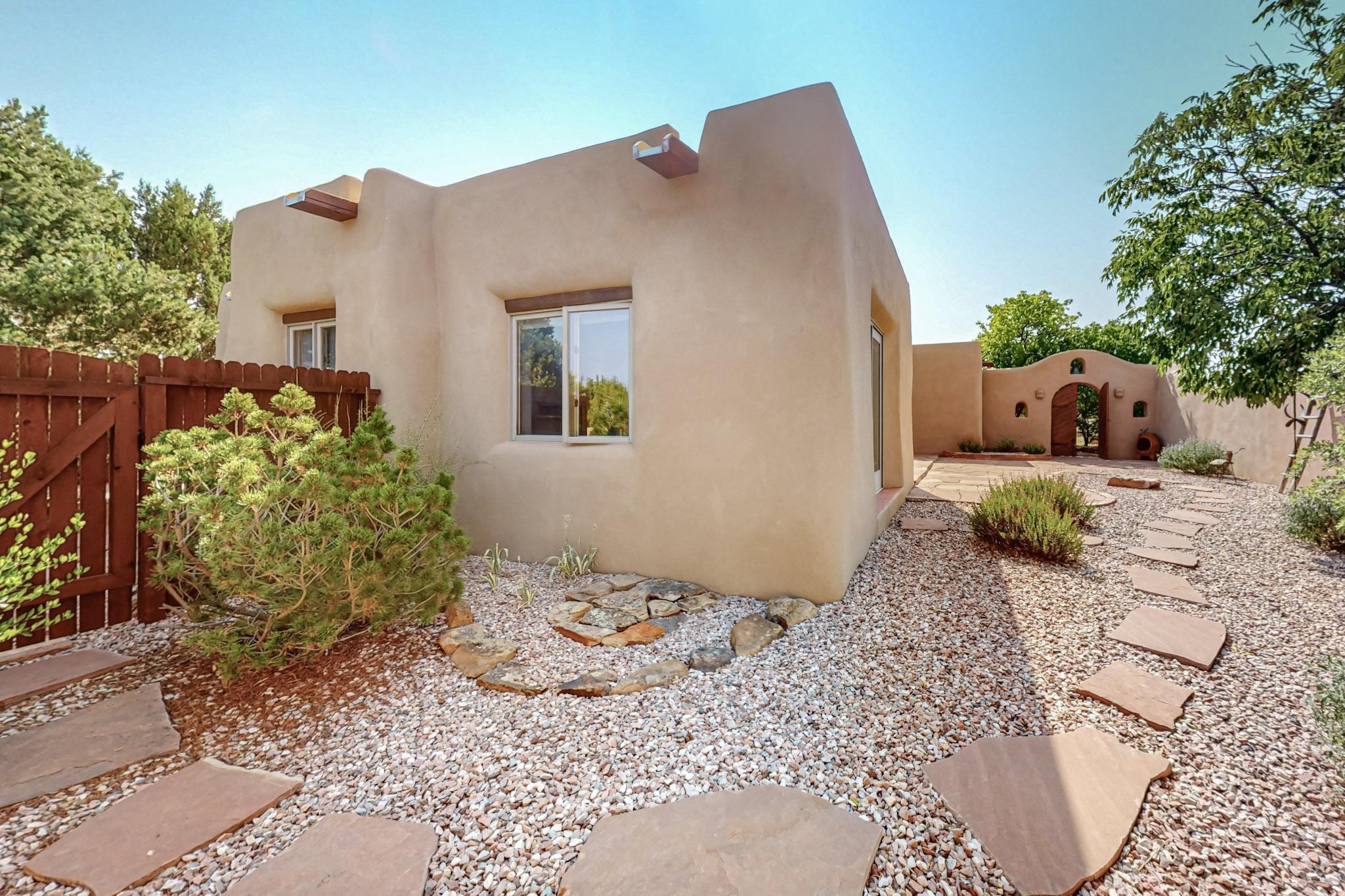 30 Domingo Road, Santa Fe, New Mexico image 37