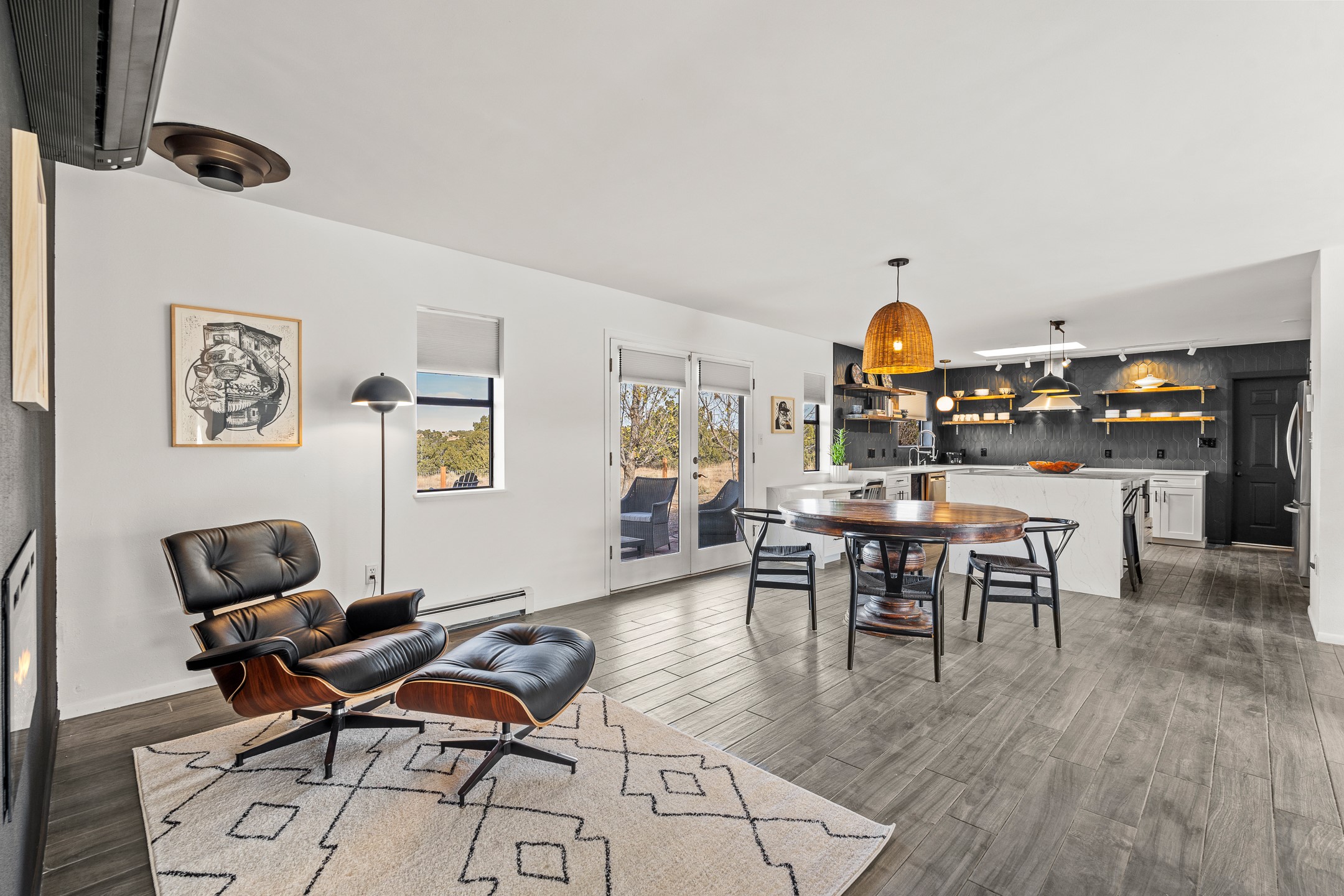 Santa Fe, New Mexico 87508, United States, 3 Bedrooms Bedrooms, ,2 BathroomsBathrooms,Residential,Active,253598