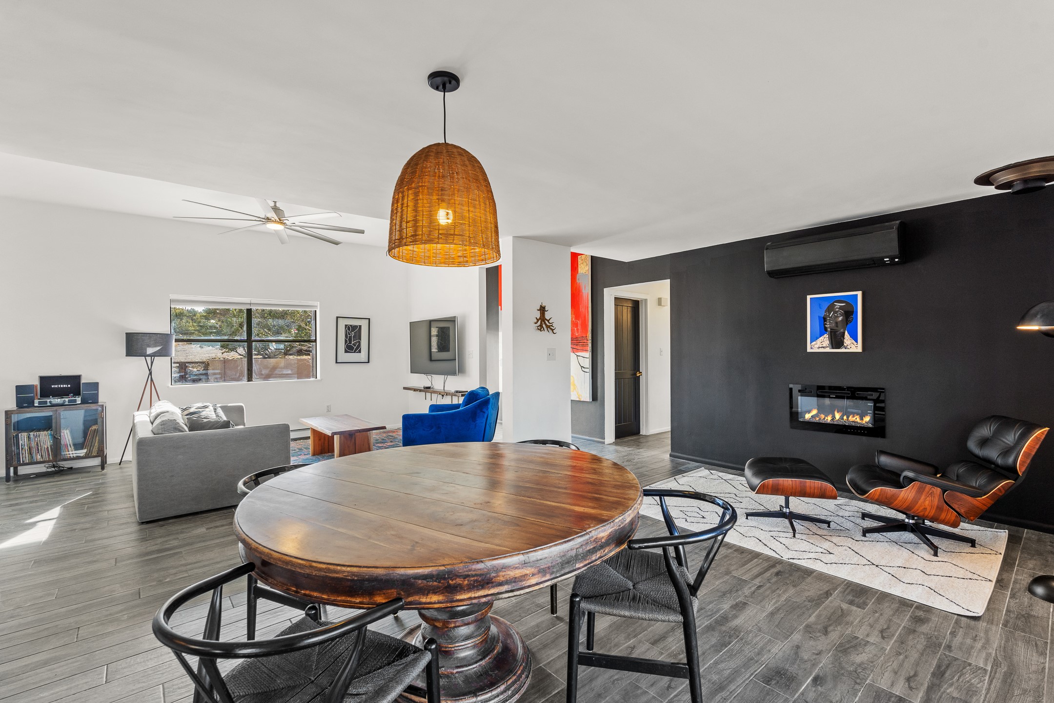 Santa Fe, New Mexico 87508, United States, 3 Bedrooms Bedrooms, ,2 BathroomsBathrooms,Residential,Active,253598