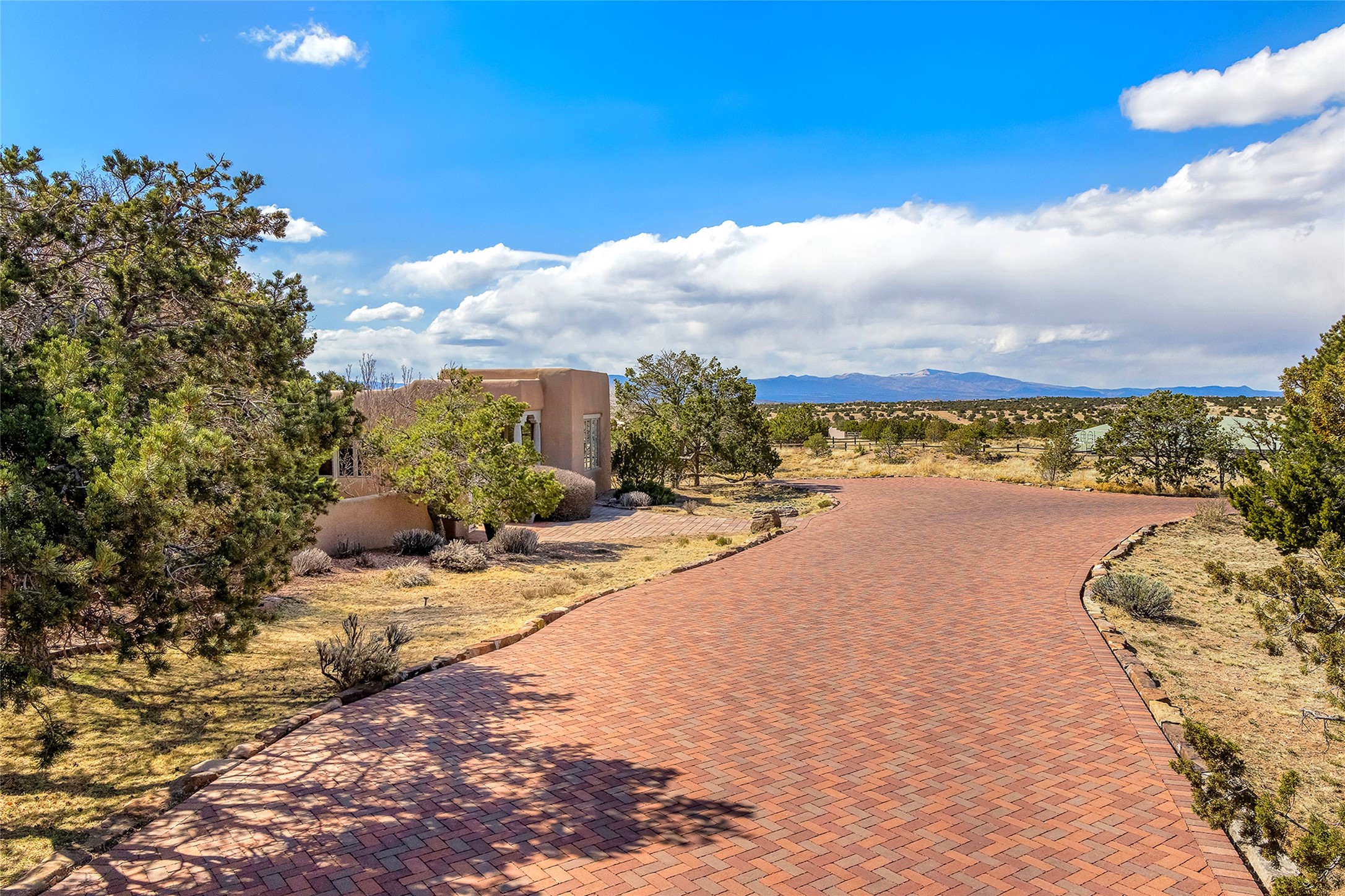 24 Paintbrush Circle, Santa Fe, New Mexico image 46