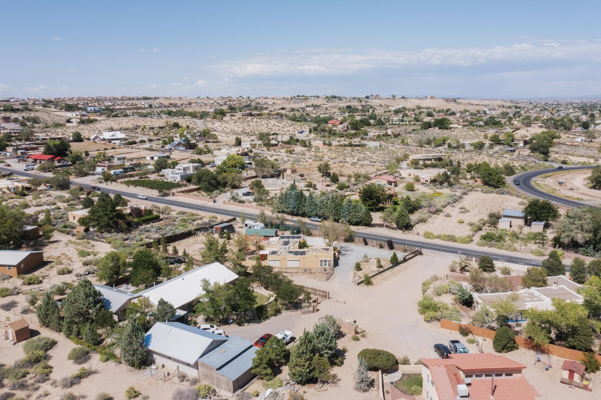 1039 W Meadowlark Lane, Corrales, New Mexico image 46