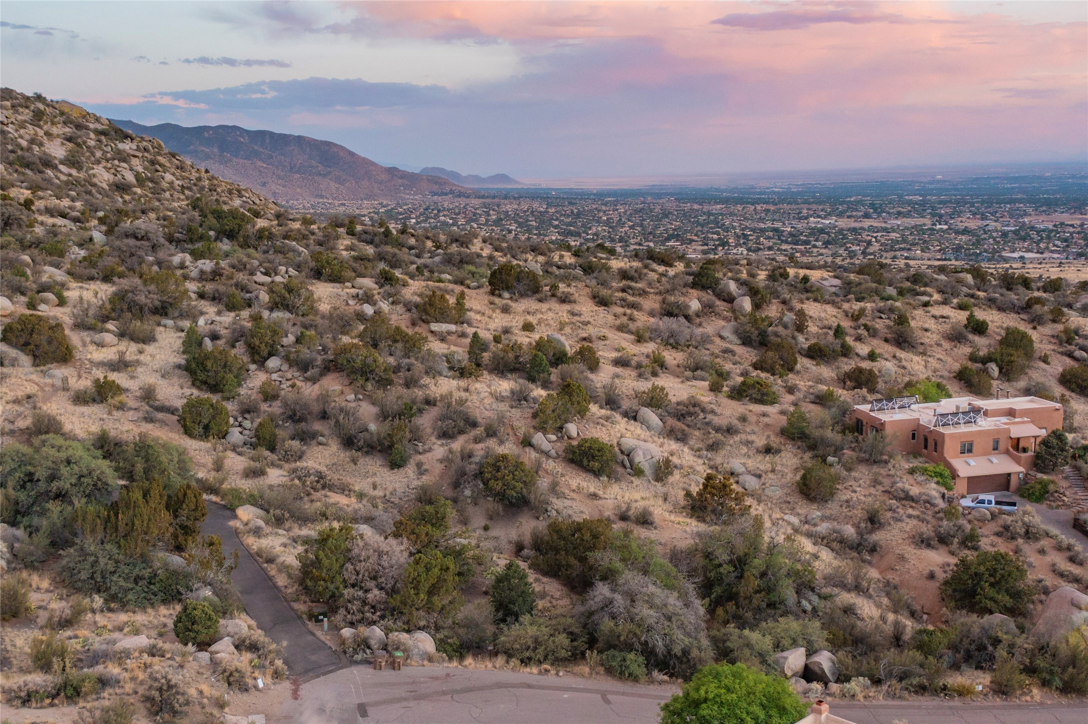 9 La Luz Trail, Albuquerque, New Mexico image 8