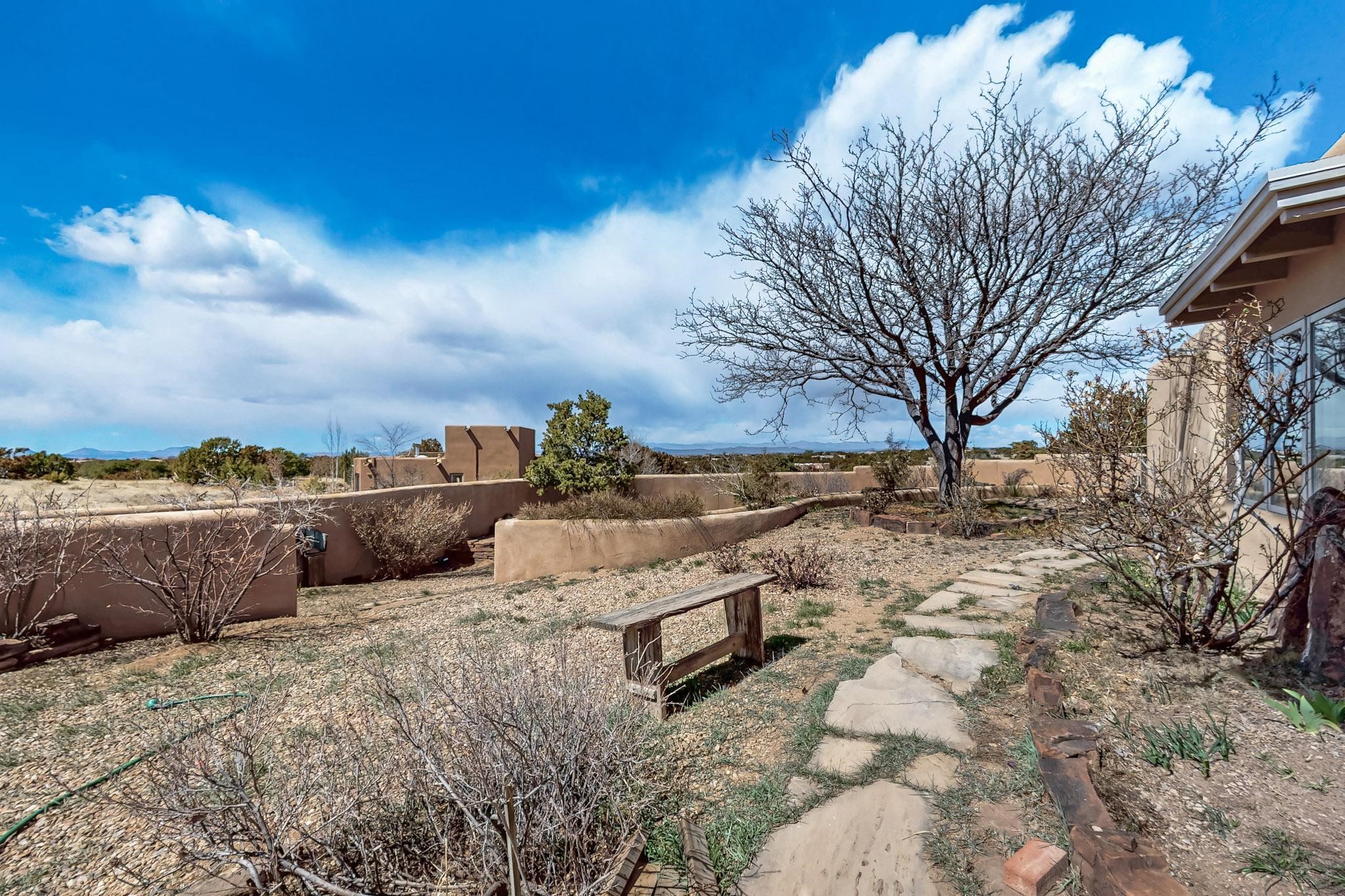 6 Monte Alto Court, Santa Fe, New Mexico image 36