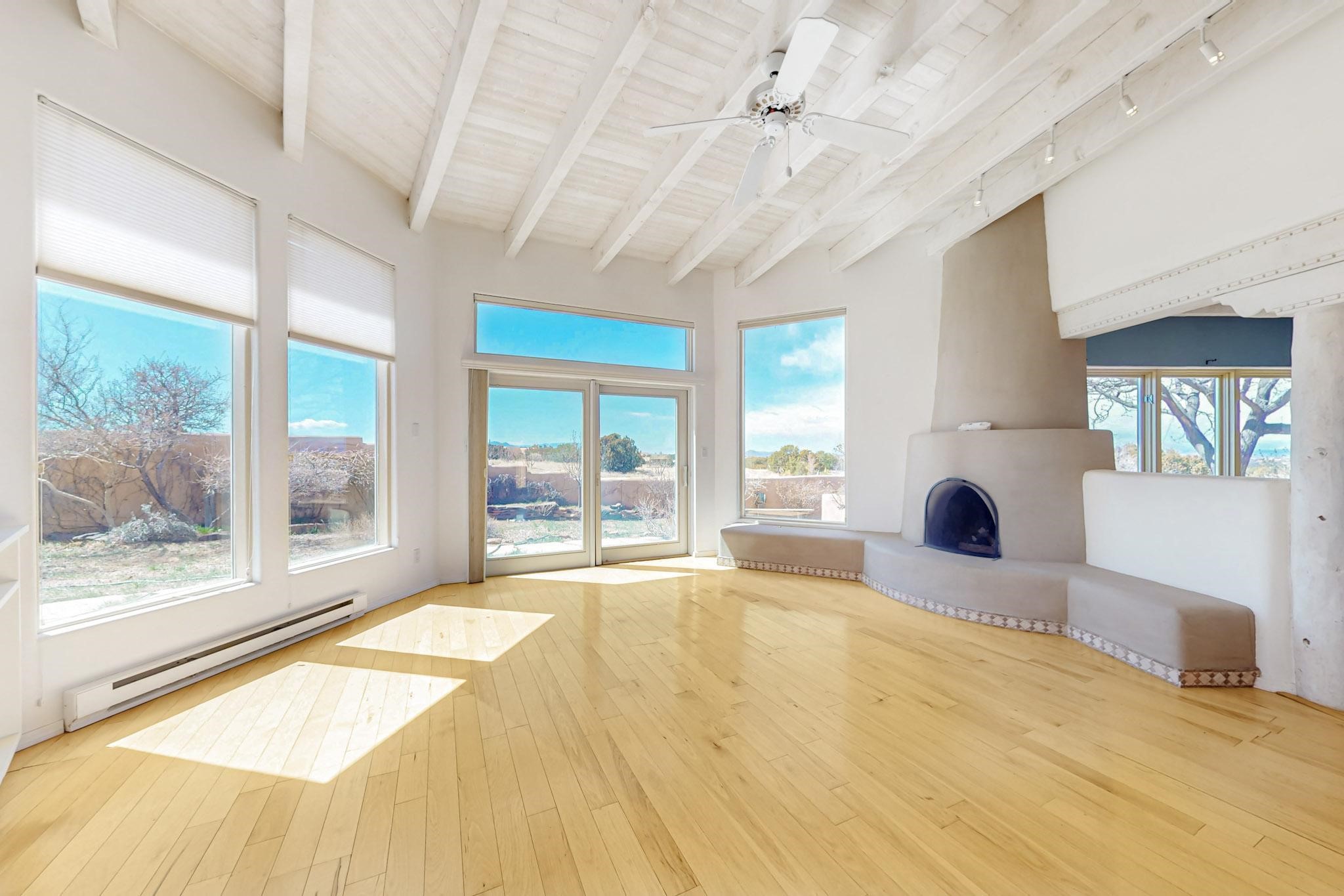 6 Monte Alto Court, Santa Fe, New Mexico image 7