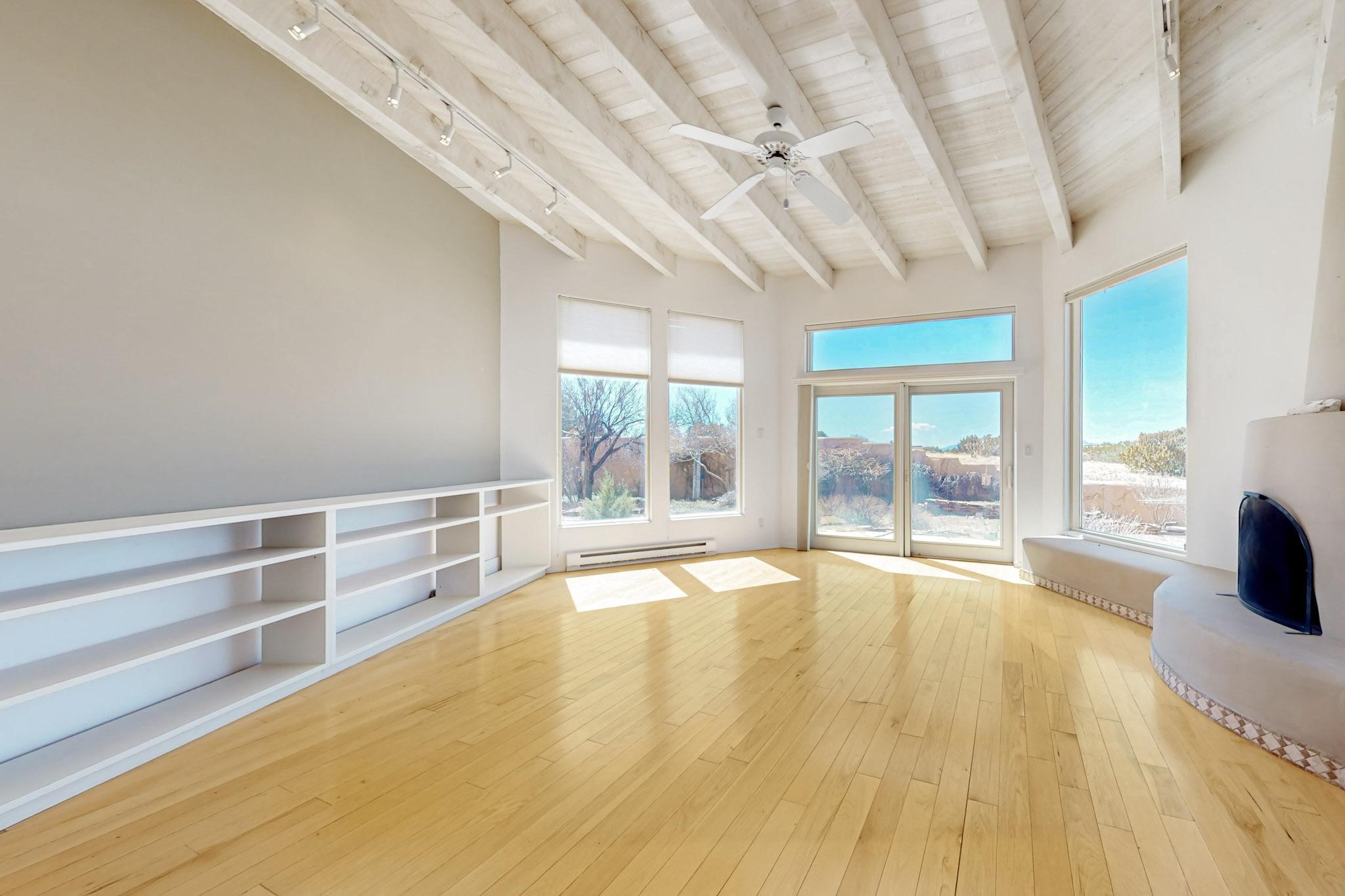6 Monte Alto Court, Santa Fe, New Mexico image 9