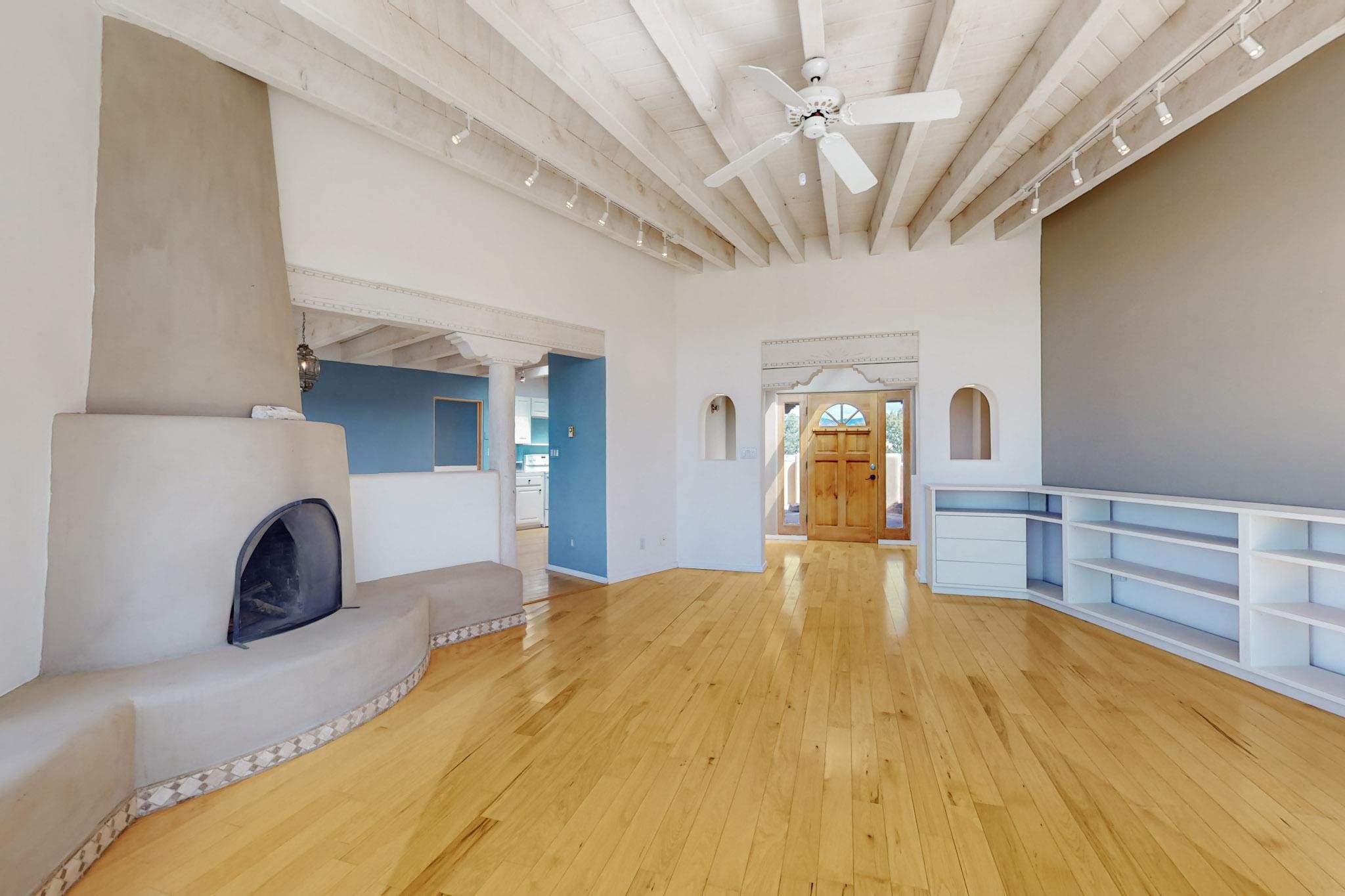 6 Monte Alto Court, Santa Fe, New Mexico image 8