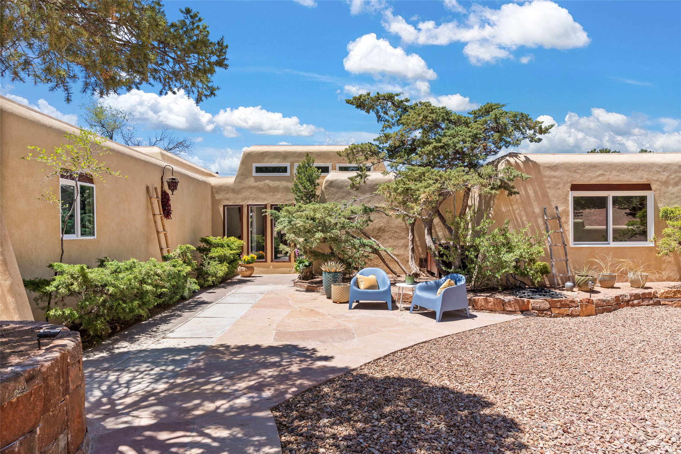 1094 Governor Dempsey Drive, Santa Fe, New Mexico image 14