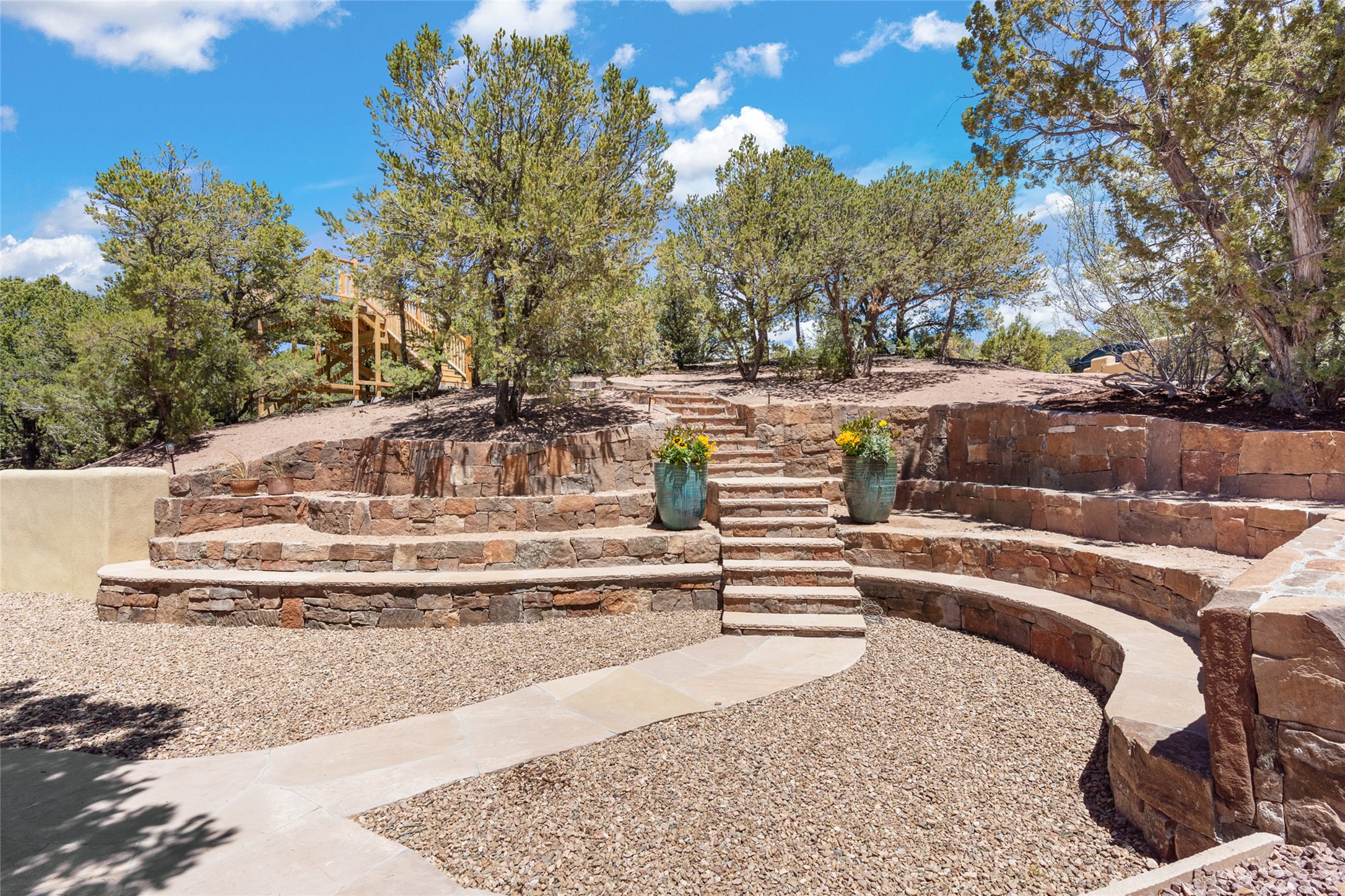 1094 Governor Dempsey Drive, Santa Fe, New Mexico image 10