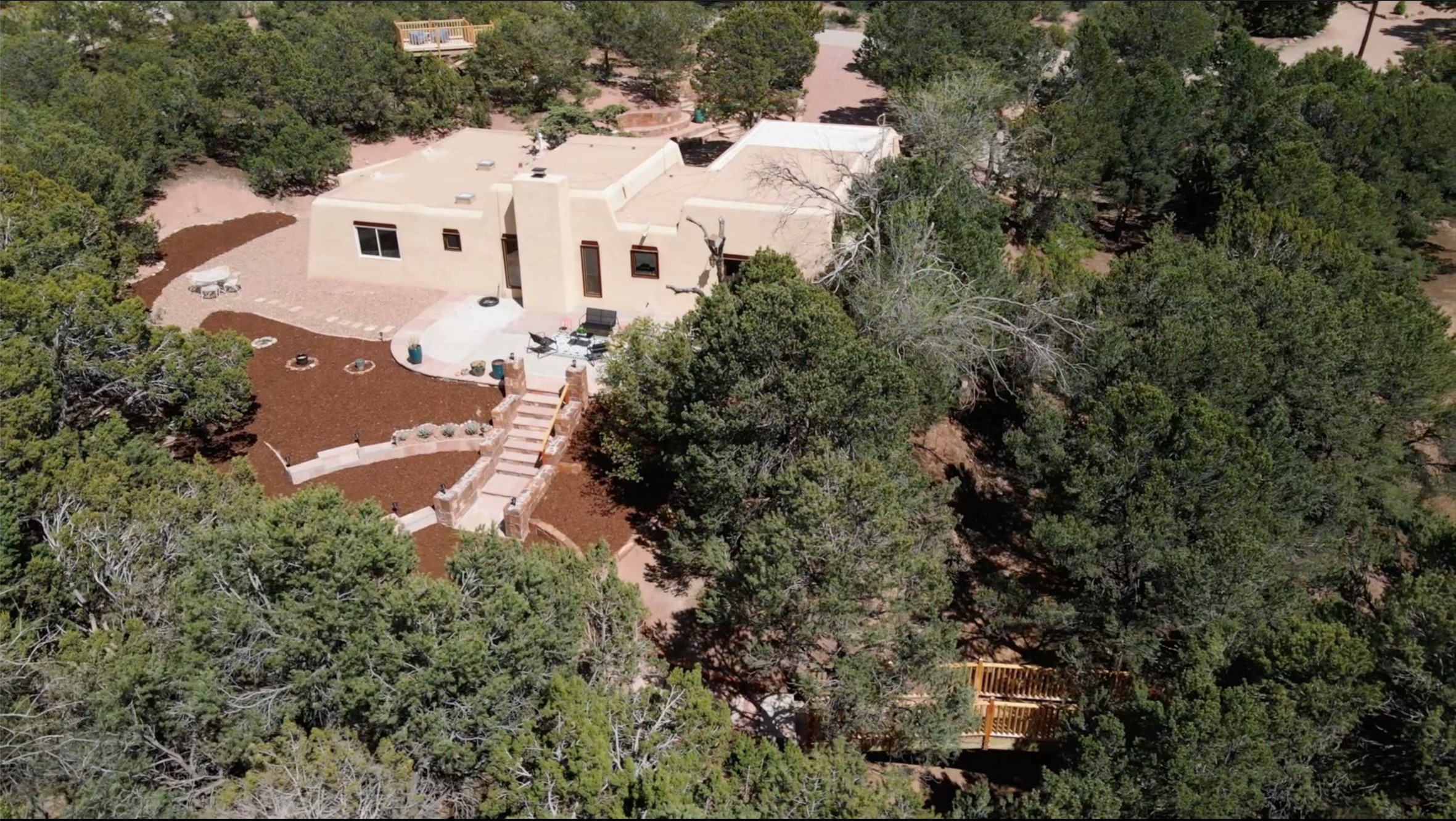 1094 Governor Dempsey Drive, Santa Fe, New Mexico image 5