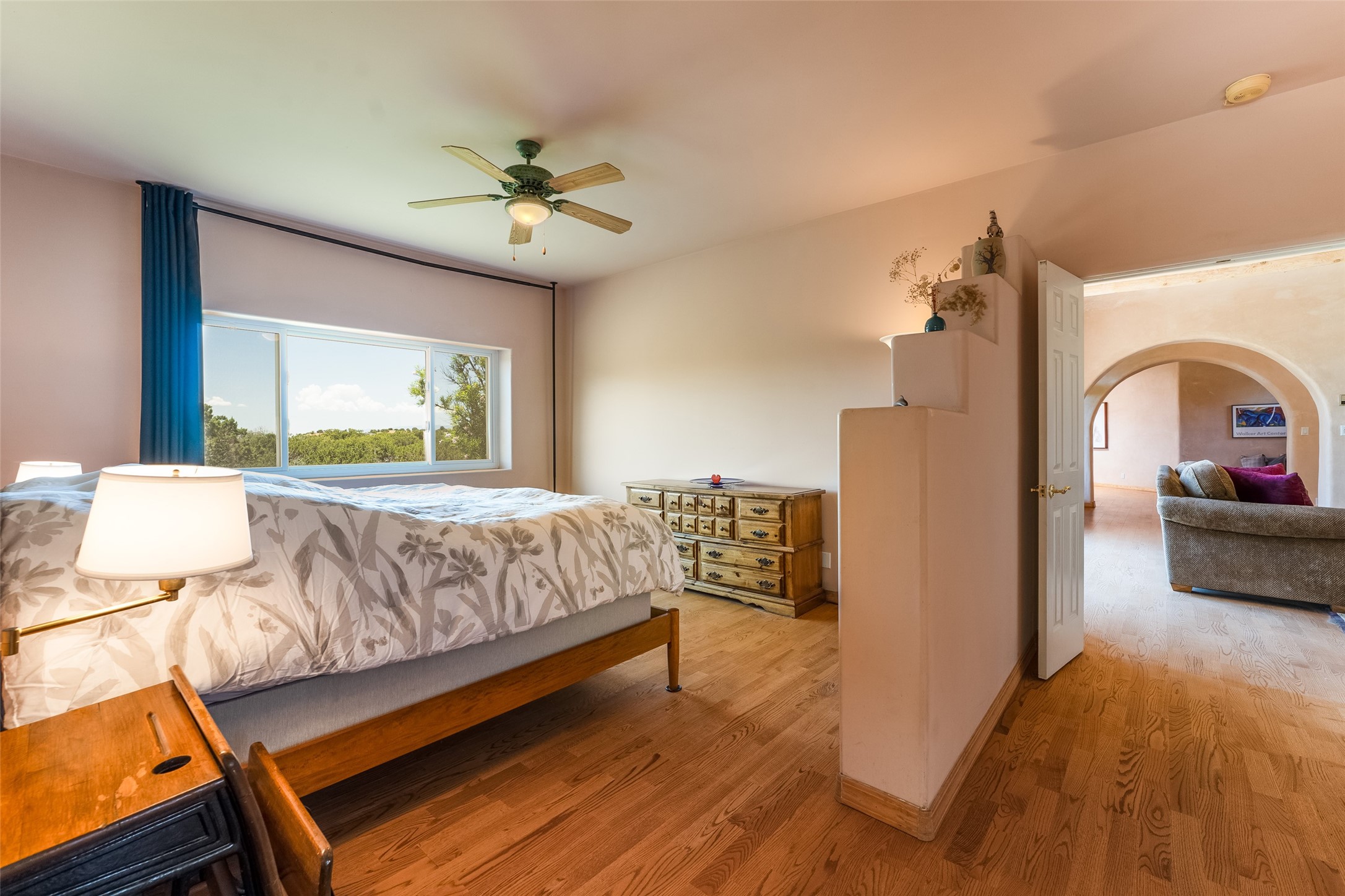 Santa Fe, New Mexico 87507, United States, 3 Bedrooms Bedrooms, ,2 BathroomsBathrooms,Residential,Pending,50588