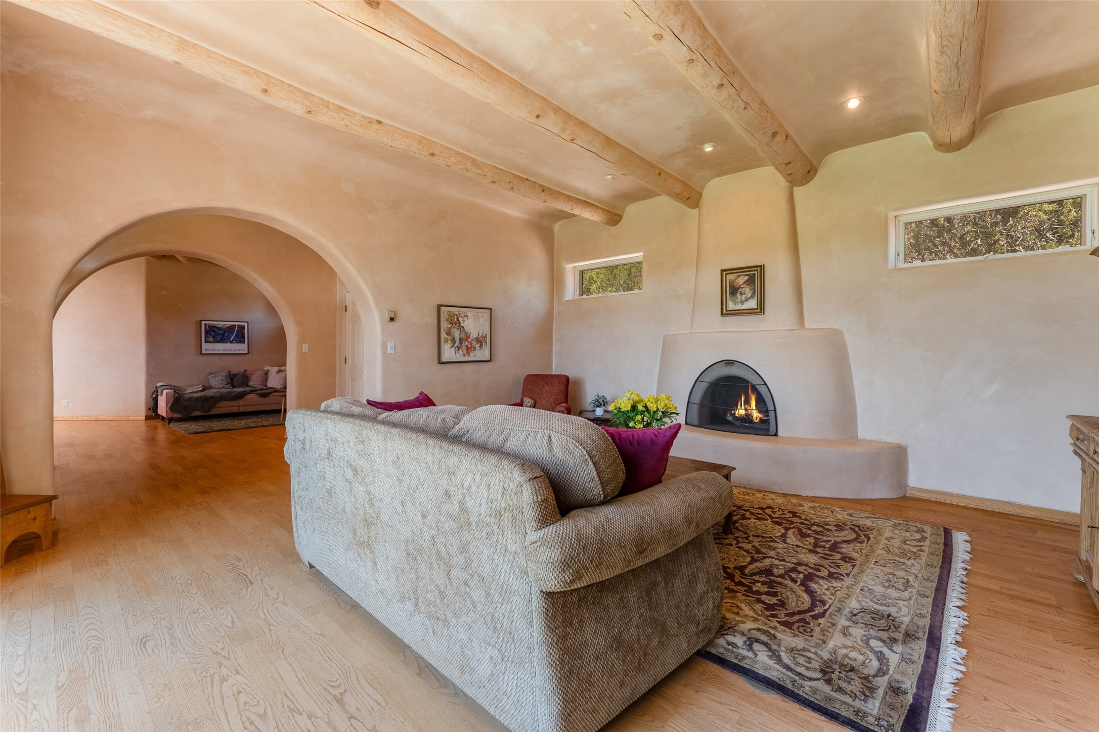 Santa Fe, New Mexico 87507, United States, 3 Bedrooms Bedrooms, ,2 BathroomsBathrooms,Residential,Pending,50588