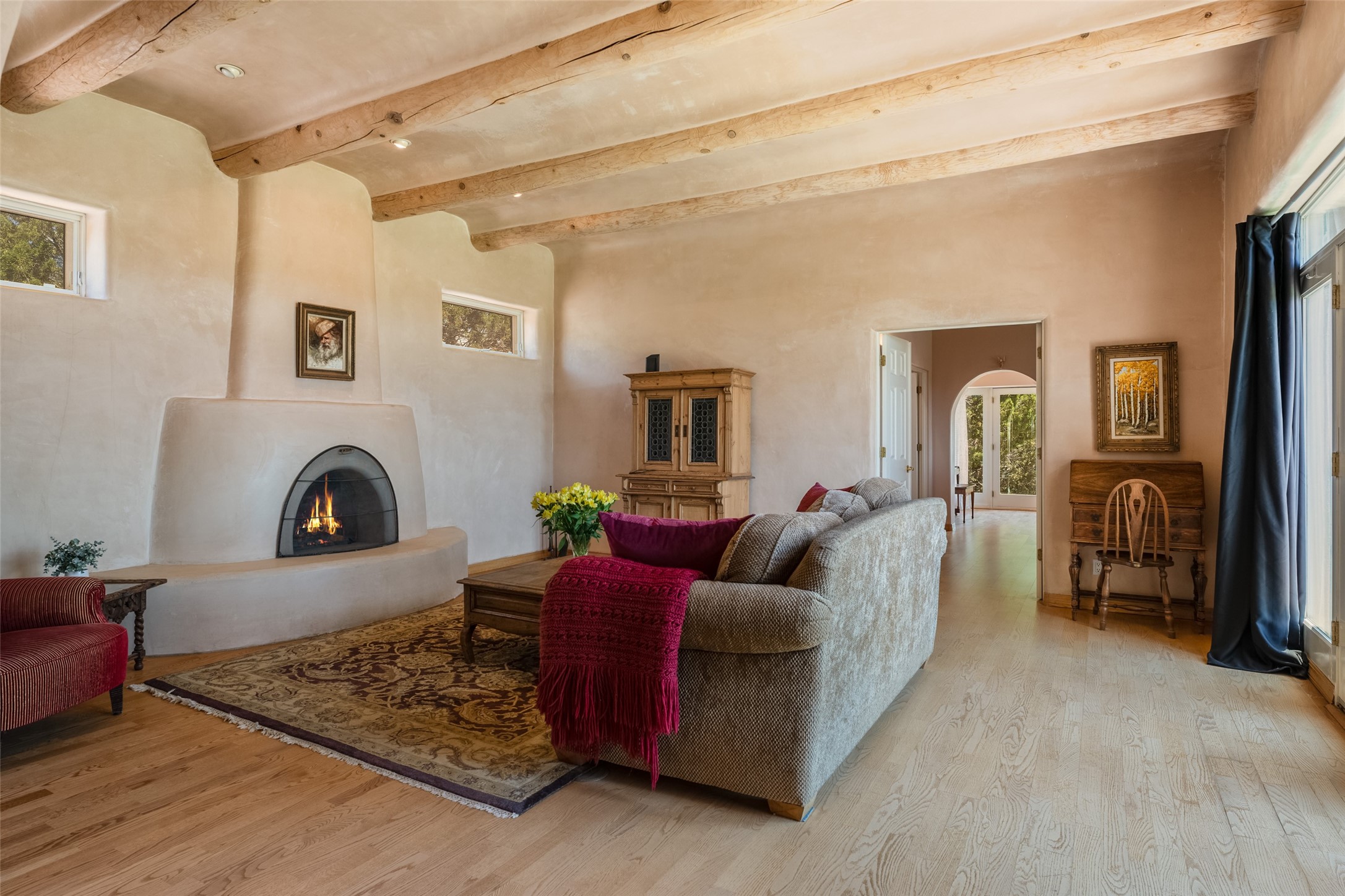 Santa Fe, New Mexico 87507, United States, 3 Bedrooms Bedrooms, ,2 BathroomsBathrooms,Residential,Pending,50588