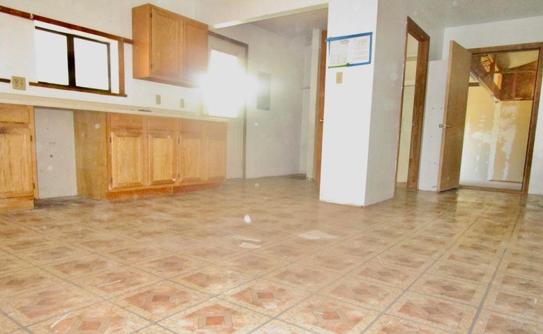 212 Tingley Avenue, Moriarty, New Mexico image 5