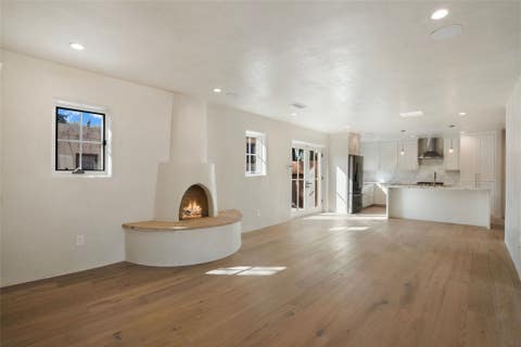Featured picture for the property 202504878