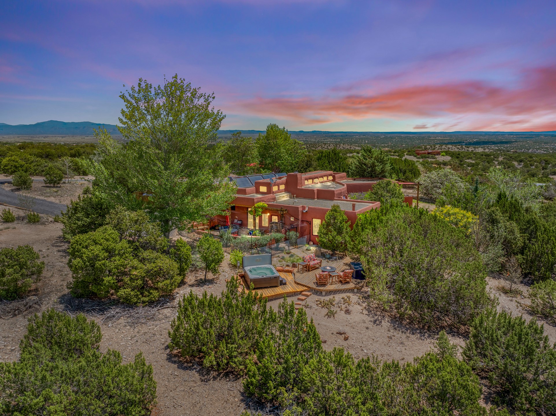 171 Silver Hills Road, Santa Fe, New Mexico image 2