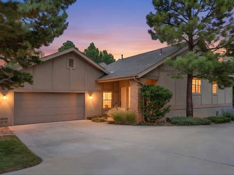 Townhouse For Sale - 912 Circle Drive<br/> Los Alamos, NM 87544