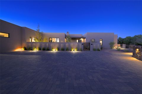 15 Via De Las Yeguas, Santa Fe, NM 87506 - MLS#: 202500051