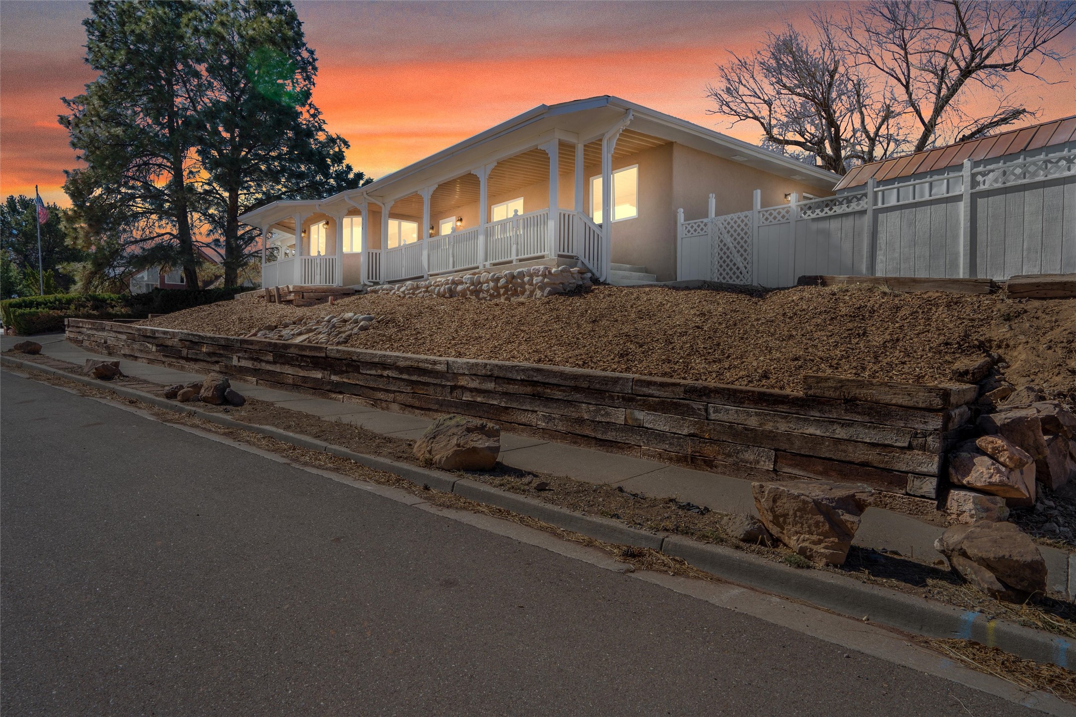 954 Capulin Rd, Los Alamos, New Mexico image 4