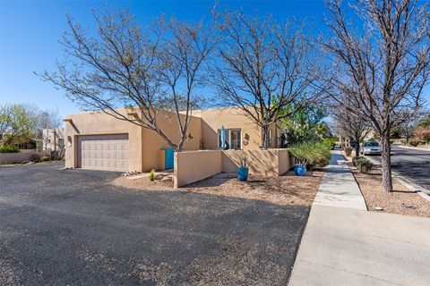 Tiny photo for 3 Julia Court, Santa Fe, NM 87508 (MLS # 202601270)