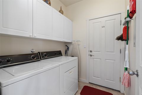 Tiny photo for 3 Julia Court, Santa Fe, NM 87508 (MLS # 202601270)
