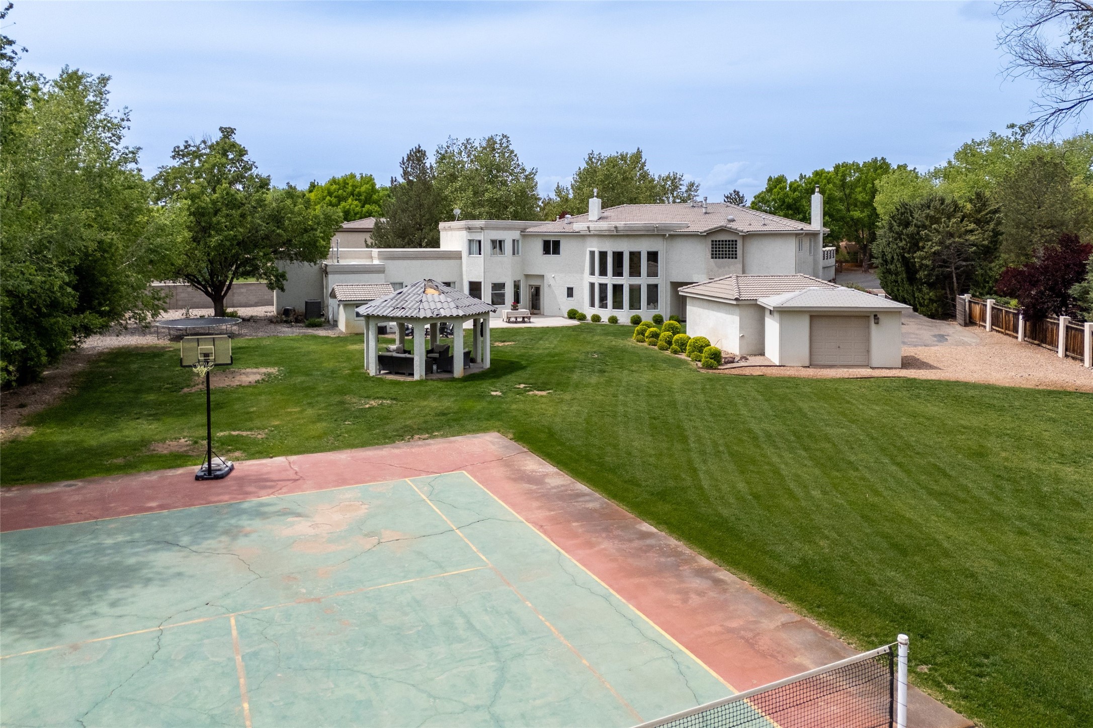 1418 Bonito Suenos Court, Los Ranchos, New Mexico image 3
