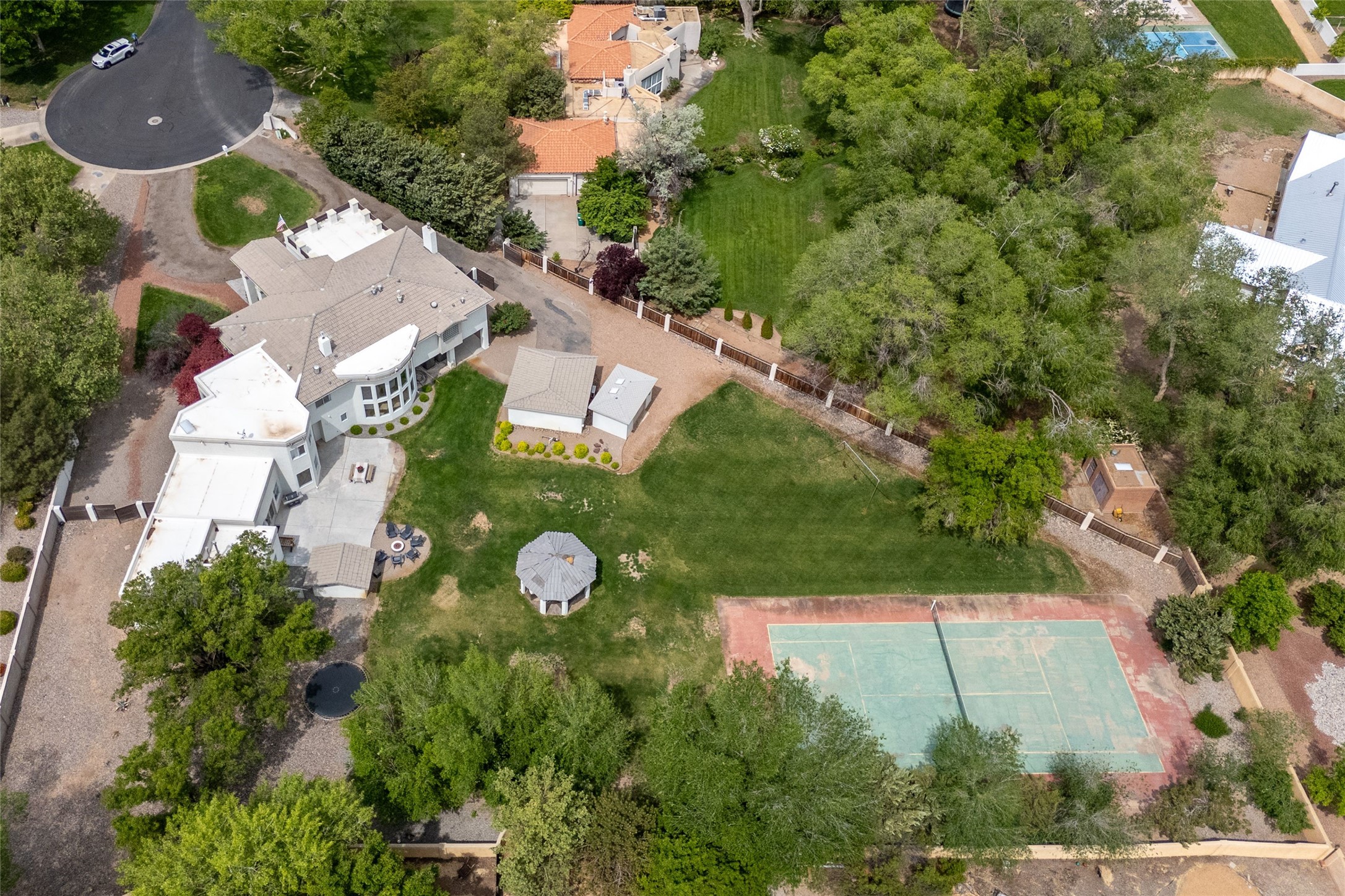 1418 Bonito Suenos Court, Los Ranchos, New Mexico image 47
