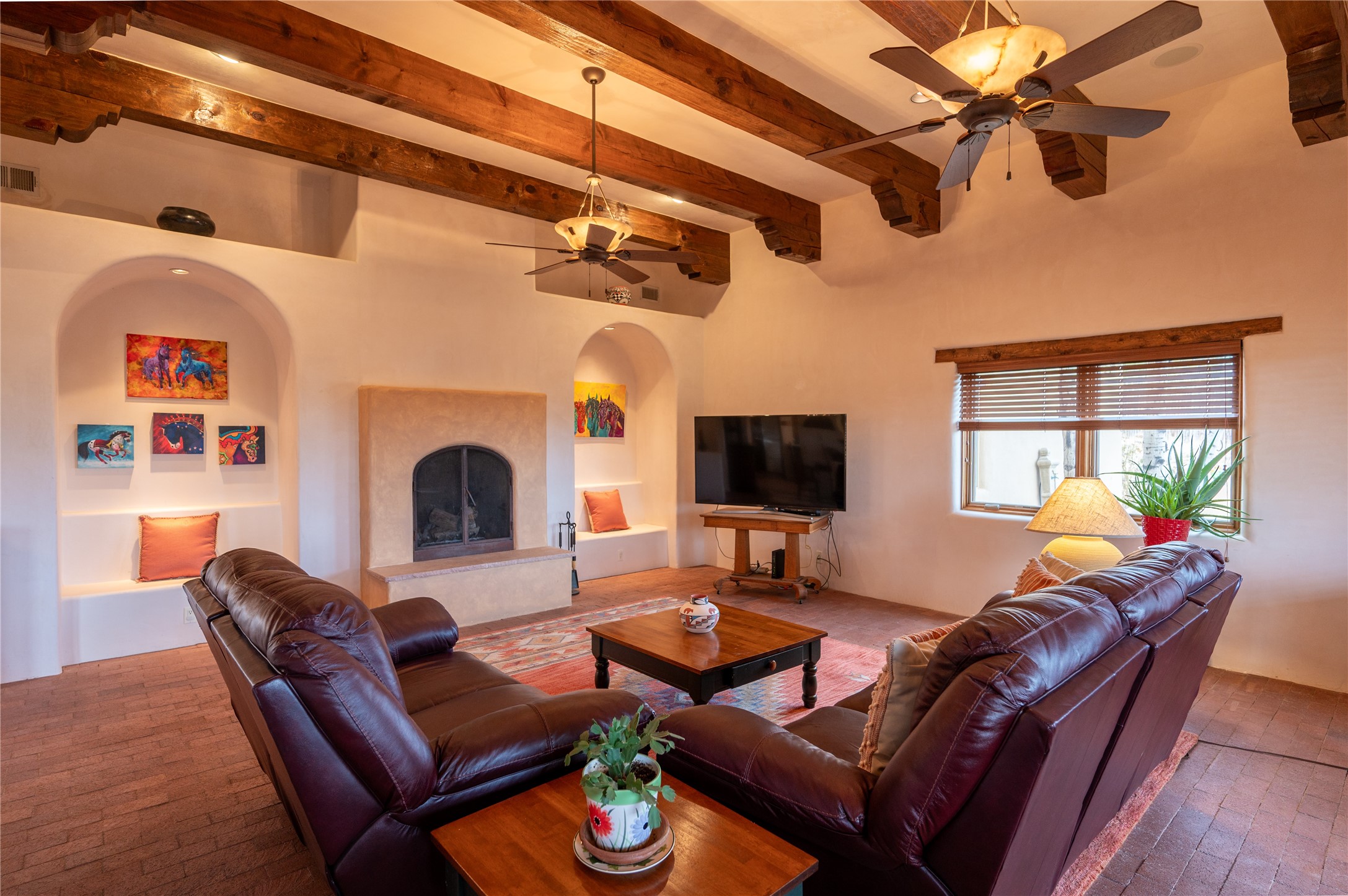 34 Calle Capulin, Santa Fe, New Mexico image 2