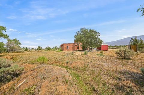 Tiny photo for 176 Maestas Road, Ranchos de Taos, NM 87557 (MLS # 202503289)