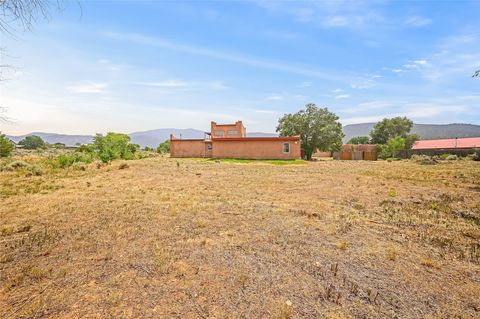 Tiny photo for 176 Maestas Road, Ranchos de Taos, NM 87557 (MLS # 202503289)
