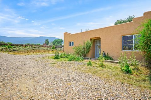 Tiny photo for 176 Maestas Road, Ranchos de Taos, NM 87557 (MLS # 202503289)