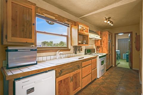 Tiny photo for 176 Maestas Road, Ranchos de Taos, NM 87557 (MLS # 202503289)