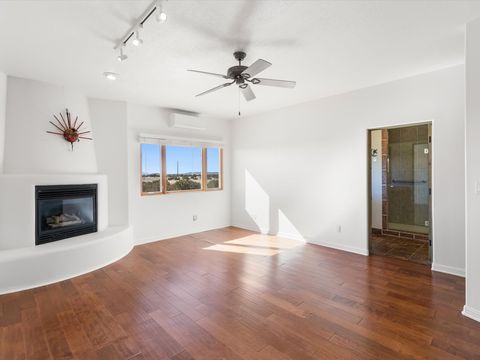 8 Camino de Rey Circle, Santa Fe, NM 87507 - MLS#: 202500420