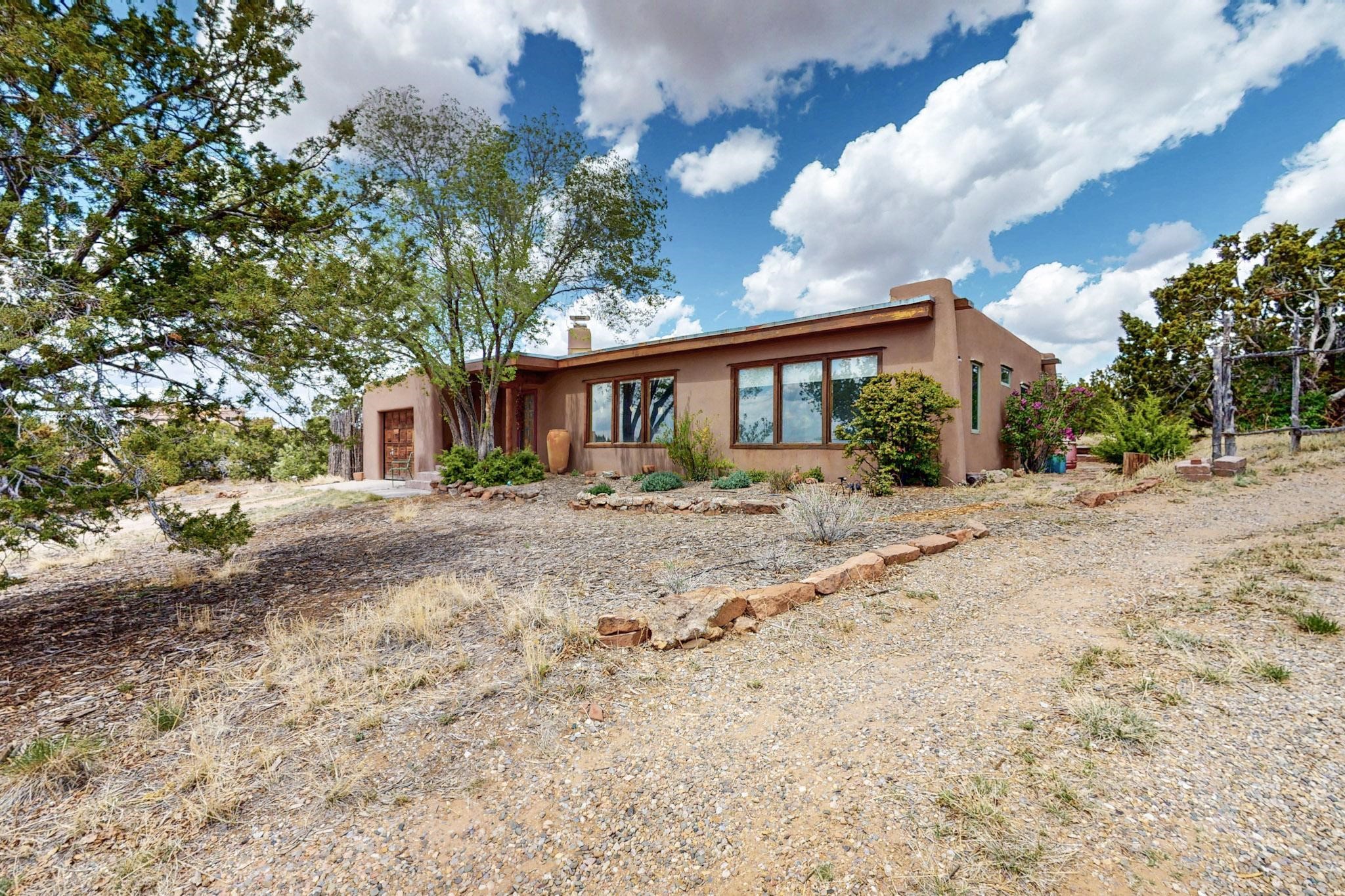 100 Verano Loop, Santa Fe, New Mexico image 1