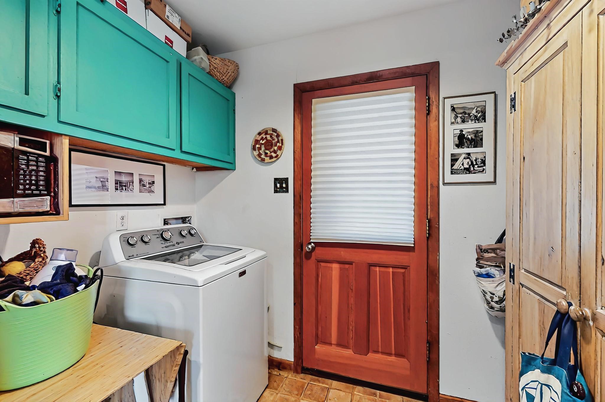 100 Verano Loop, Santa Fe, New Mexico image 18