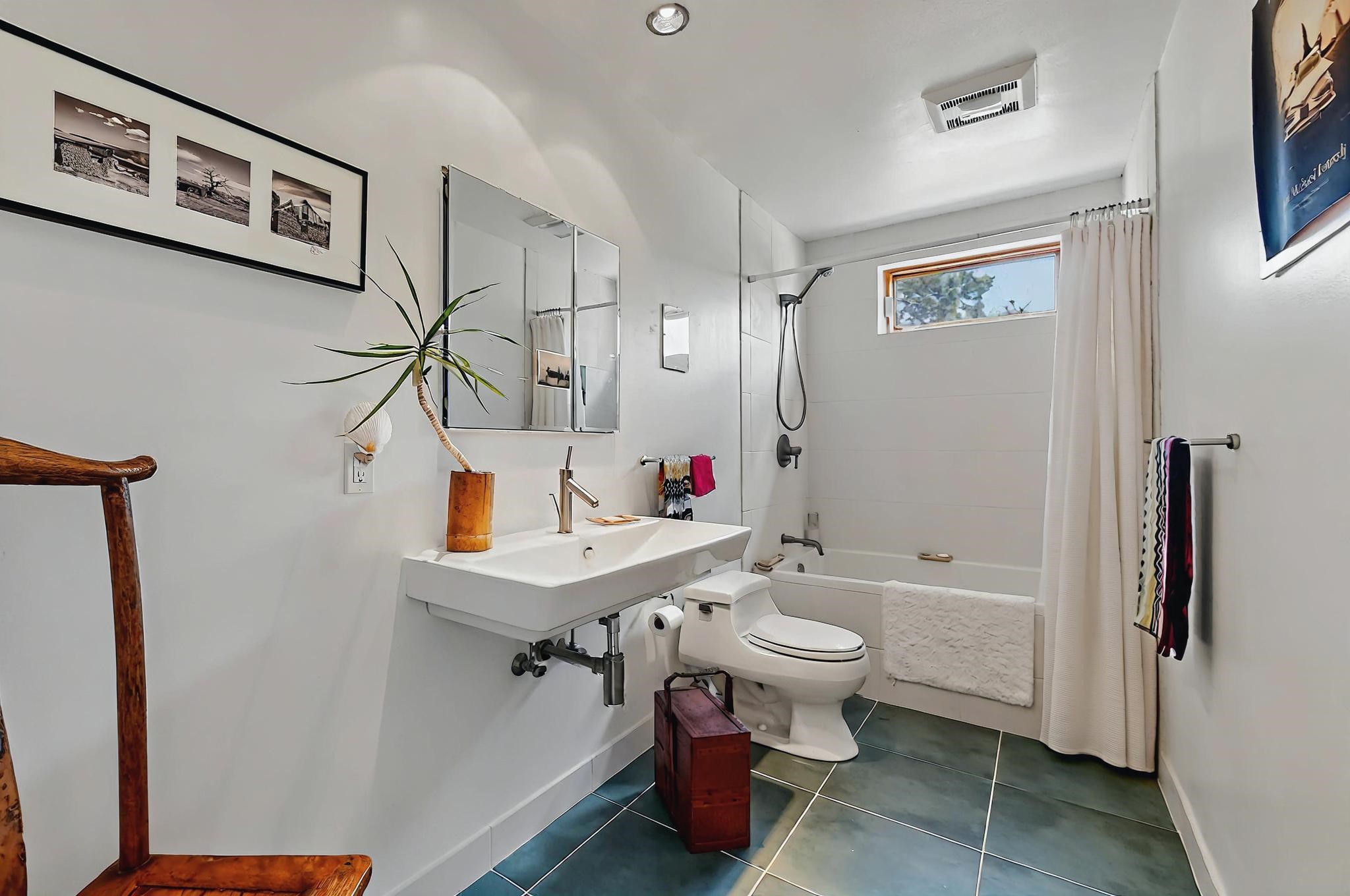 100 Verano Loop, Santa Fe, New Mexico image 23