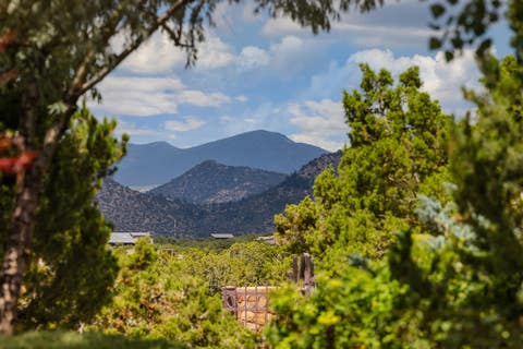 Tiny photo for 194 Arroyo Hondo Trail, Santa Fe, NM 87508 (MLS # 202603073)