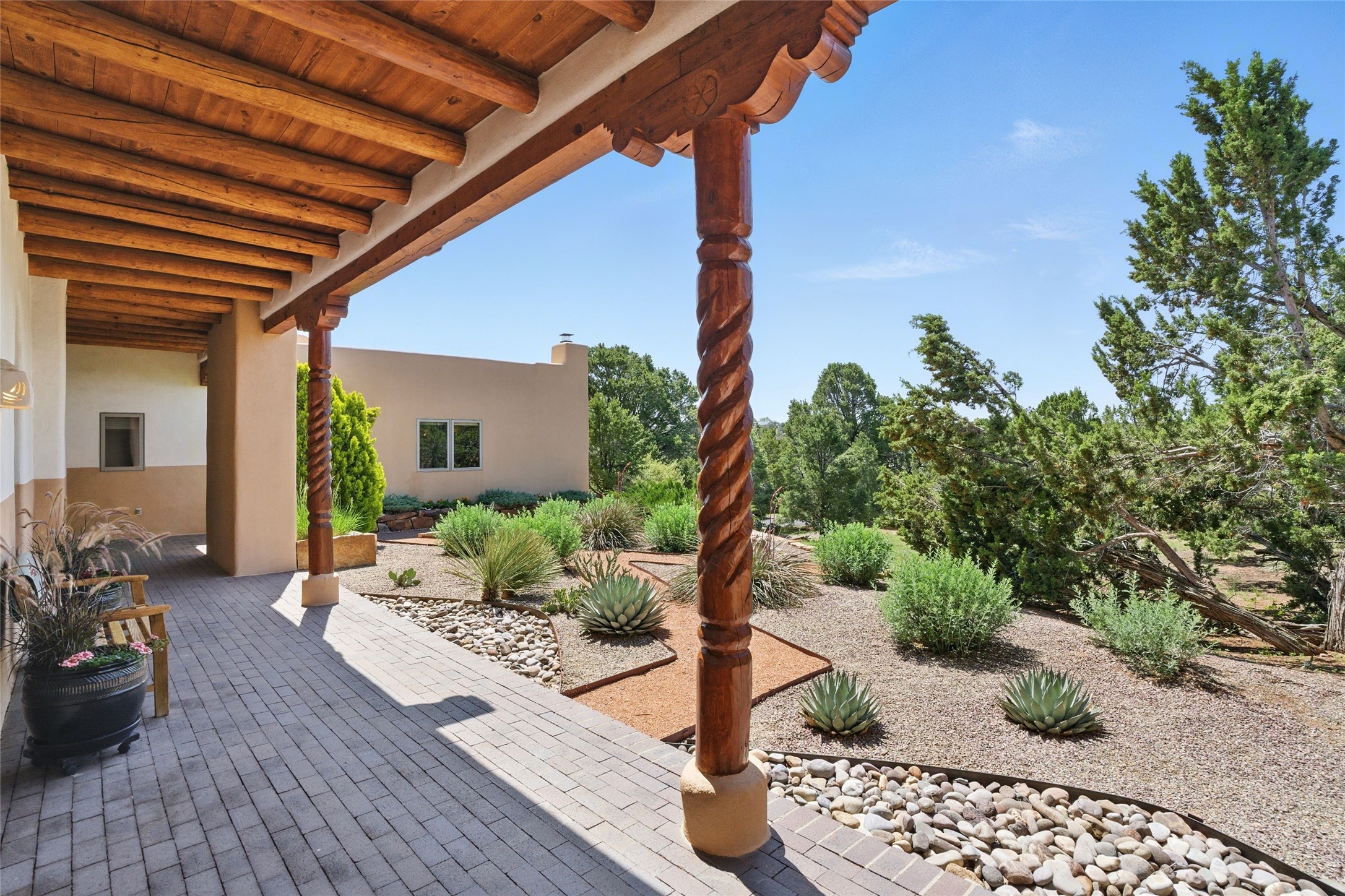 39 Camino Cabo, Santa Fe, New Mexico image 2
