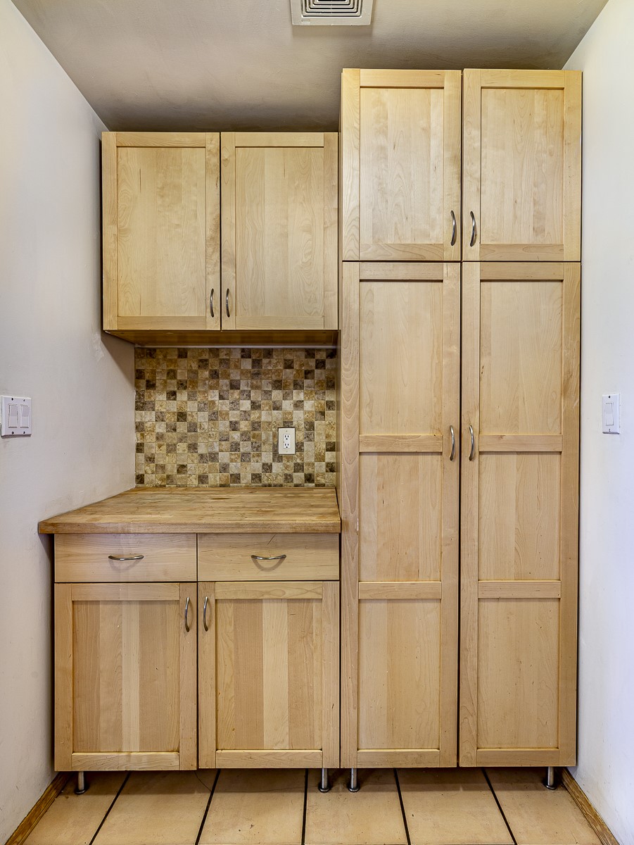 Santa Fe, New Mexico 87508, United States, 3 Bedrooms Bedrooms, ,2 BathroomsBathrooms,Residential,Active,165261